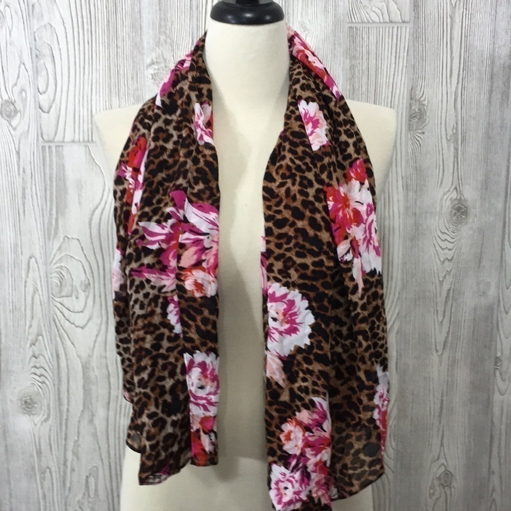 Victoria's Secret Leopard Floral Scarf Wrap Shawl Pink Brown NWT